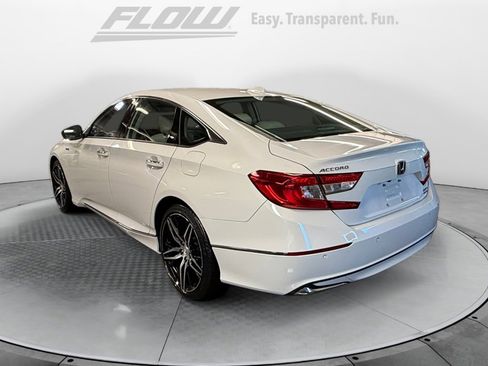Used 2022 Honda Accord Touring image 6