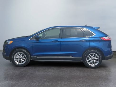 Used 2024 Ford Edge SEL w/ Convenience Package AWD/4WD image 2