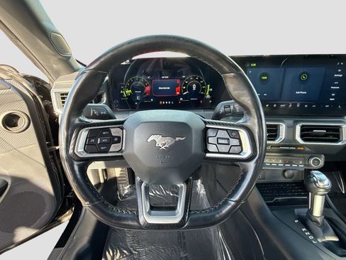 Used 2024 Ford Mustang Premium image 40