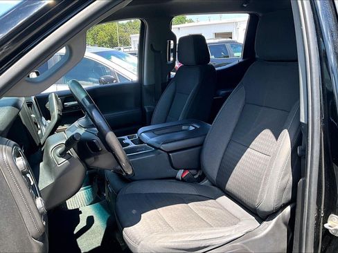Used 2021 Chevrolet Silverado 1500 LT AWD/4WD image 20