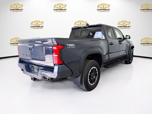 Used 2024 Toyota Tacoma TRD Off-Road w/ TRD Off Road Premium Package AWD/4WD image 8