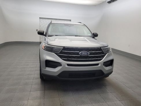 Used 2020 Ford Explorer XLT RWD image 14