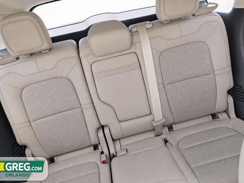 Used 2020 Lincoln Corsair FWD w/ Equipment Group 101A image 17