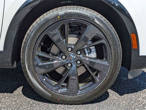 New 2025 Buick Envision Sport Touring image 11