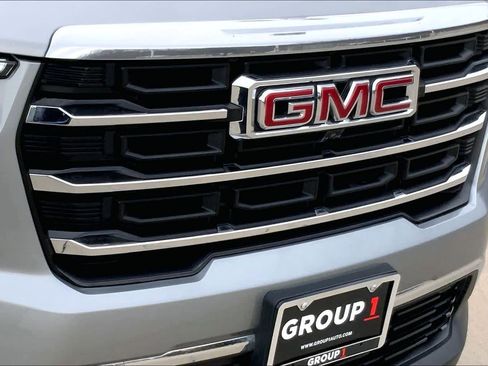 Used 2024 GMC Acadia Elevation w/ Luxury Package image 30