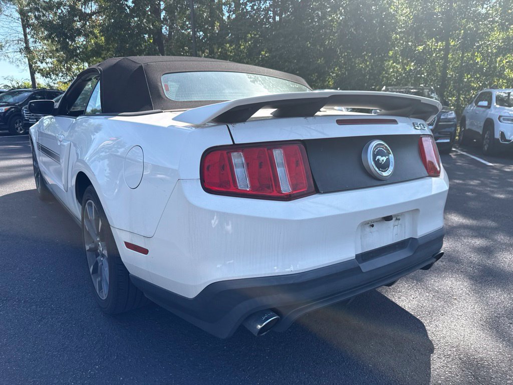 Used 2011 Ford Mustang GT Premium w/ 402A Rapid Spec Order Code RWD image 7