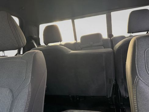 Used 2019 RAM 1500 Big Horn AWD/4WD image 14