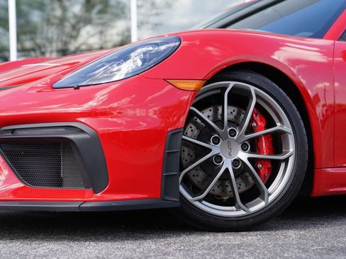 Used 2023 Porsche 718 Cayman GT4 RWD image 5