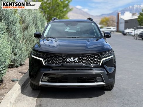 Used 2023 Kia Sorento SX Prestige AWD/4WD image 2