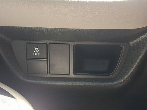 Used 2024 Honda HR-V LX image 23