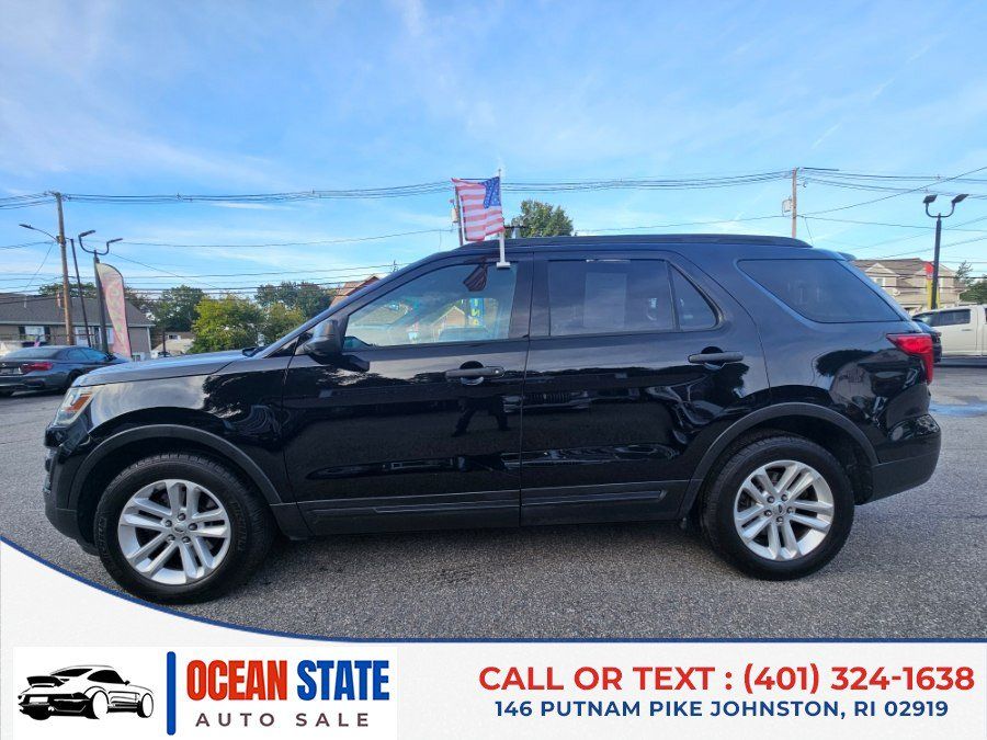 Used 2016 Ford Explorer FWD image 2