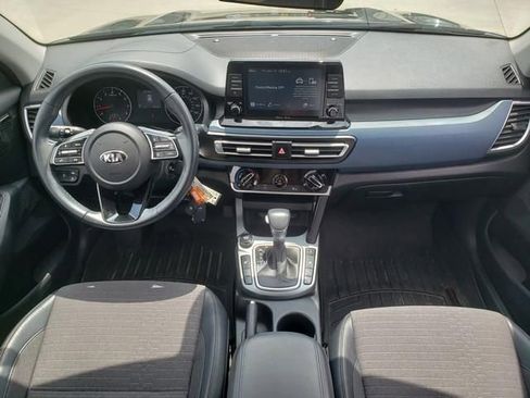 Used 2021 Kia Seltos S AWD/4WD image 15