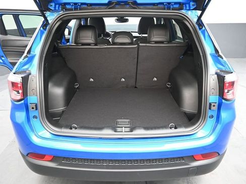 New 2026 Jeep Compass Latitude AWD/4WD image 19