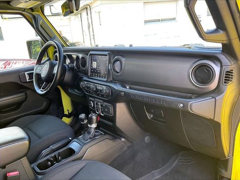 Used 2022 Jeep Wrangler Unlimited Sport AWD/4WD image 14
