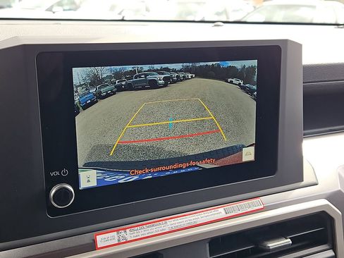 New 2026 Toyota 4Runner SR5 AWD/4WD image 7