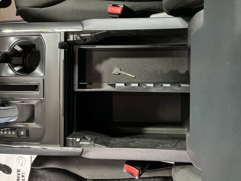 Used 2022 Ford F150 XLT w/ Equipment Group 302A High image 28