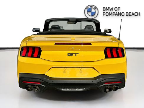 Used 2024 Ford Mustang GT Premium image 6