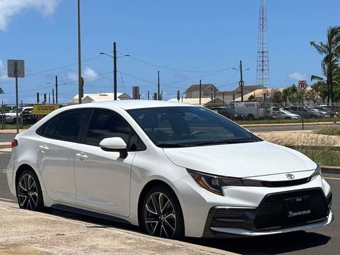 Used 2022 Toyota Corolla SE FWD image 6