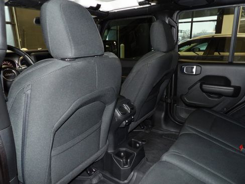 Used 2021 Jeep Wrangler Willys image 24