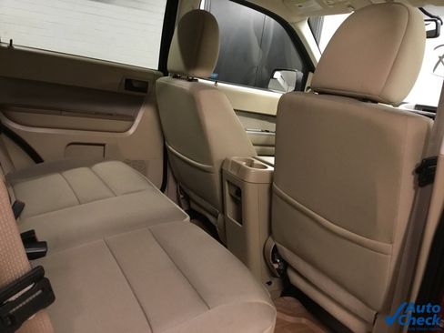 Used 2011 Ford Escape XLT image 37