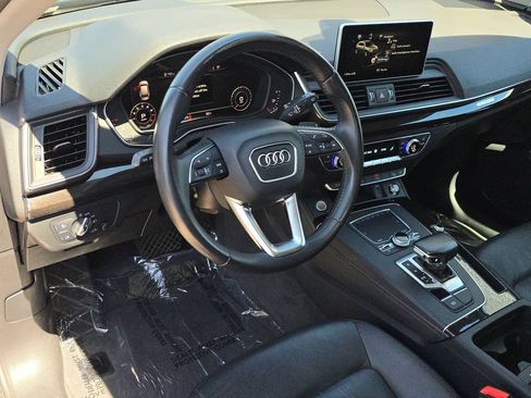 Used 2019 Audi Q5 2.0T Premium Plus w/ Premium Plus Package AWD/4WD image 19
