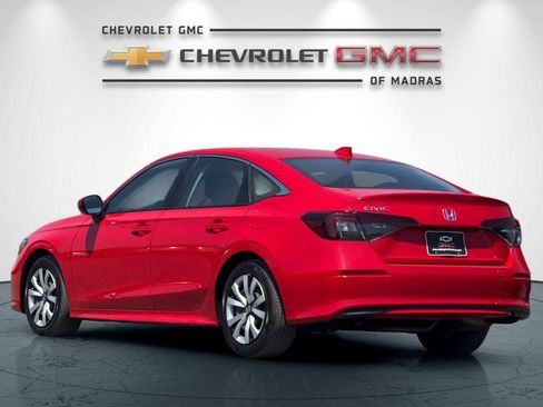 Used 2025 Honda Civic LX image 5
