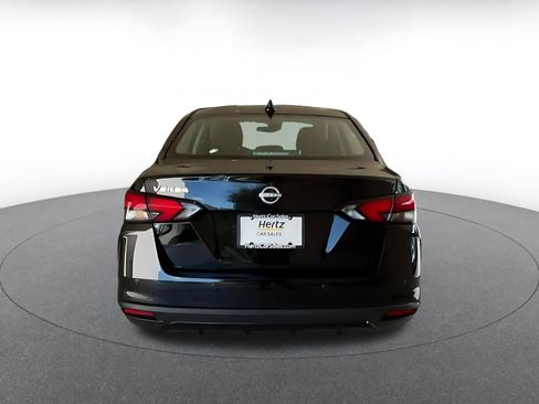 Used 2025 Nissan Versa SV image 12