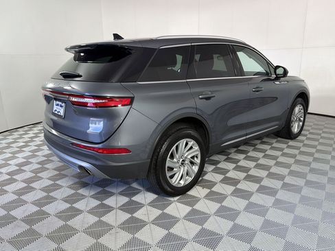 Used 2022 Lincoln Corsair FWD image 9