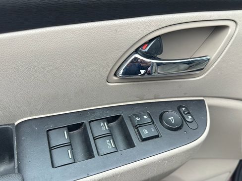 Used 2014 Honda Odyssey EX-L image 17