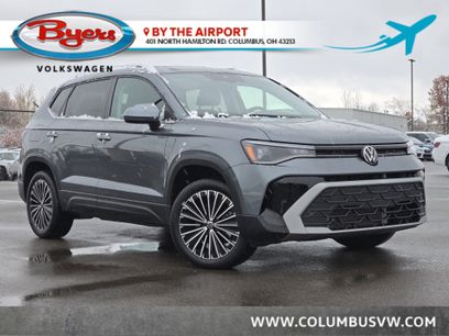 New 2025 Volkswagen Taos SE