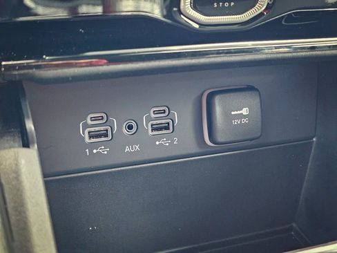 New 2026 Jeep Grand Cherokee Limited image 28