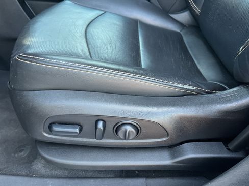 Used 2019 GMC Terrain SLT FWD image 29