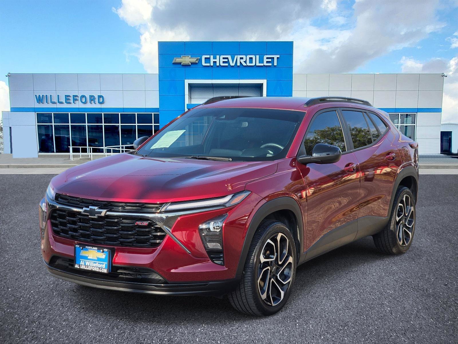 Used 2025 Chevrolet Trax RS w/ Driver Confidence Package FWD image 1