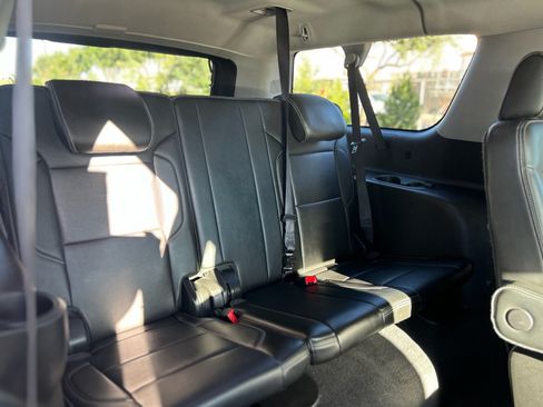 Used 2020 GMC Yukon XL Denali w/ Open Road Package AWD/4WD image 21