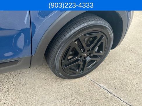 Used 2025 Kia Sorento S FWD image 59