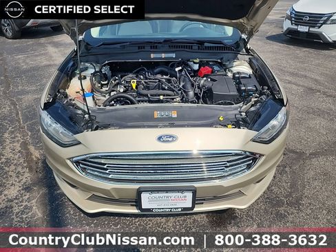Used 2018 Ford Fusion SE FWD image 31