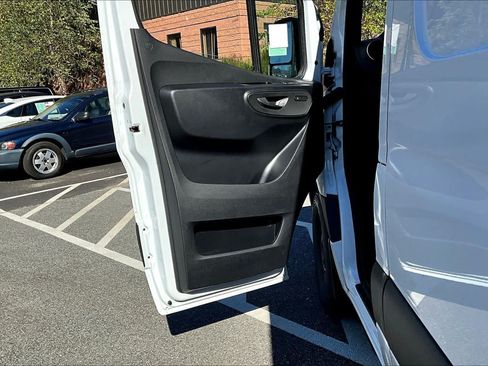 New 2026 Mercedes-Benz Sprinter 2500 image 11