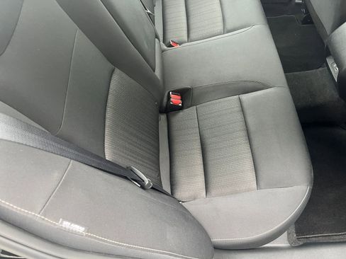 Used 2025 Nissan Altima 2.5 SV FWD image 39