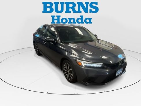 Certified 2024 Honda Civic EX-L image 4