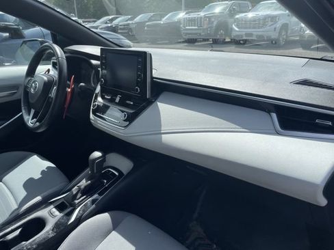 Used 2021 Toyota Corolla SE FWD image 17