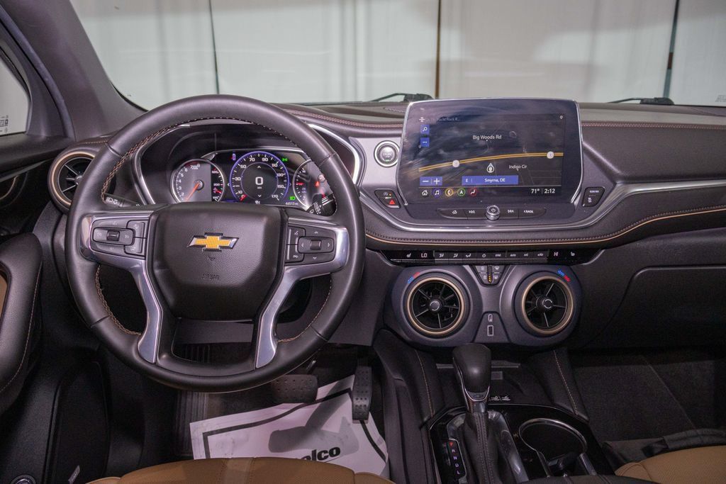 Used 2023 Chevrolet Blazer Premier w/ Driver Confidence II Package AWD/4WD image 14