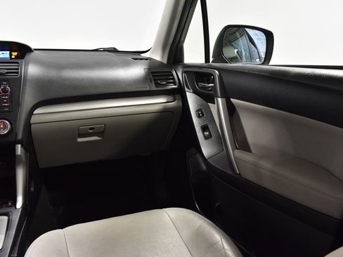 Used 2015 Subaru Forester 2.5i Limited w/ Protection Package #2 image 14