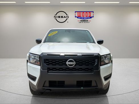 Used 2025 Nissan Frontier S w/ S Utility Package AWD/4WD image 6