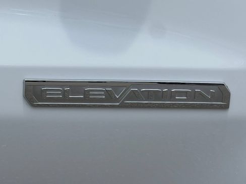 Used 2025 GMC Sierra 1500 Elevation AWD/4WD image 14