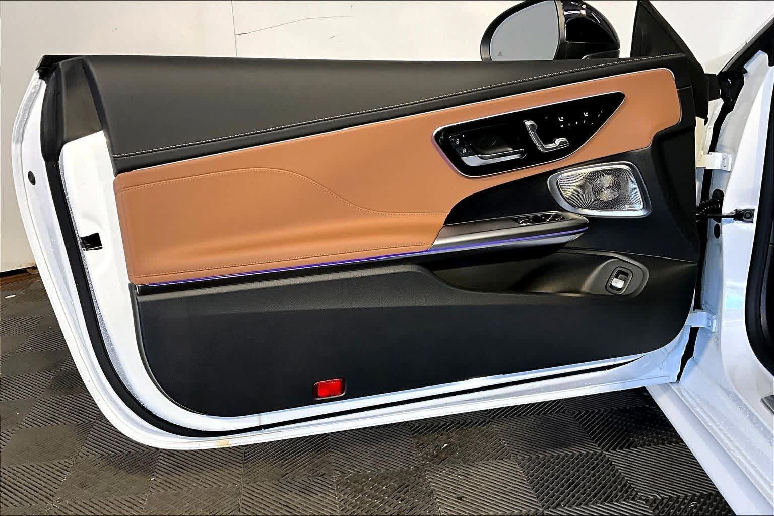 New 2026 Mercedes-Benz CLE 450 4MATIC Coupe image 11