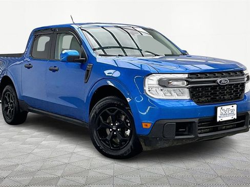 Used 2022 Ford Maverick XLT w/ Equipment Group 300A Standard image 12