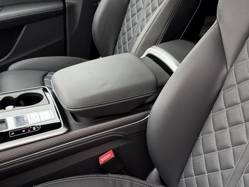 New 2026 Audi SQ8 Premium Plus AWD/4WD image 23