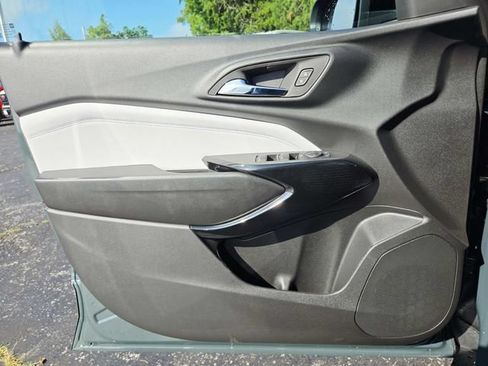 New 2026 Chevrolet Trax LT w/ Driver Confidence Package FWD image 27