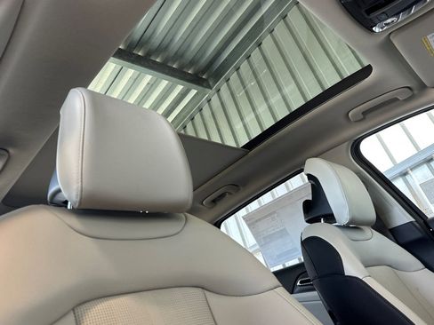 New 2026 Kia Sportage EX AWD/4WD image 17