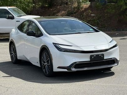 Used 2025 Toyota Prius XLE